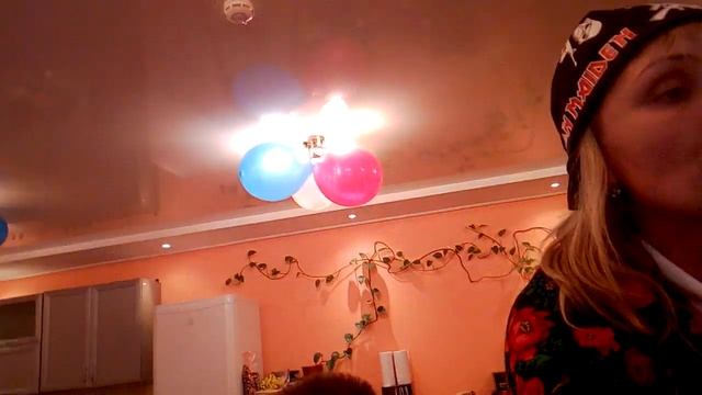 На Юбилее, цыганка.