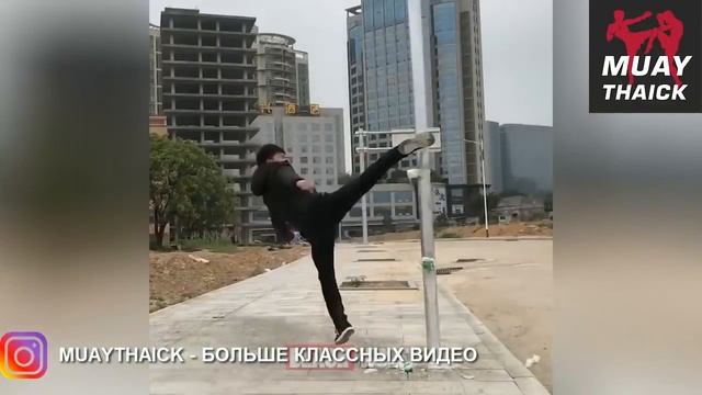 Железные ноги Муай Тай психи ломают всё