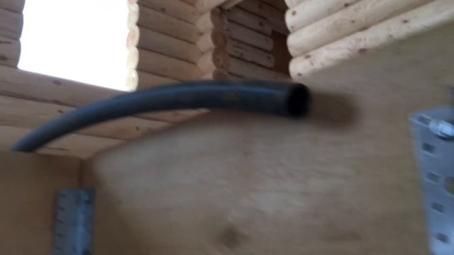 Водопровод через канализационную трубу