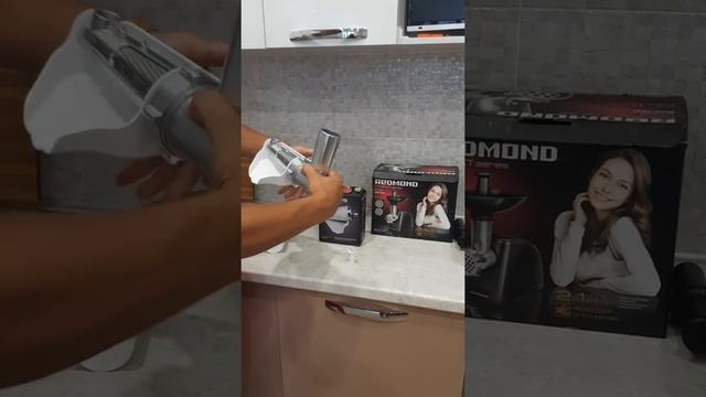 Насадка-соковыжималка на мясорубку электрическую для томатов