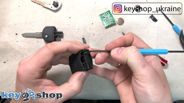Выкидной ключ Мазда 2, 3, 6 замена корпуса ключа / Mazda key repair broken Flip replace