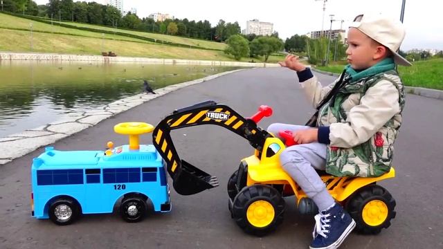 Bad Baby Learning Colors With Mini Bus Nursery Rhyme Song Collection for kids
