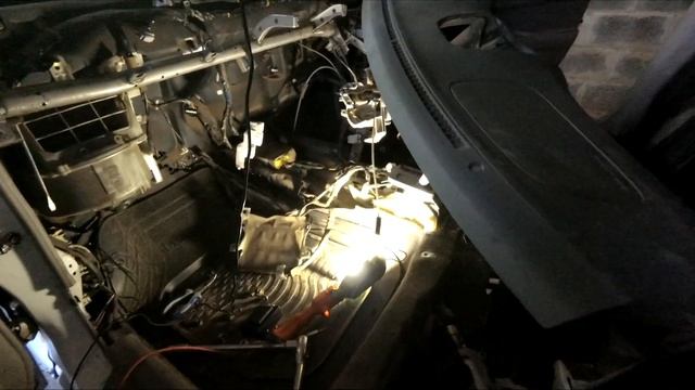 Замена радиатора печки Toyota Corolla 111 кузов!