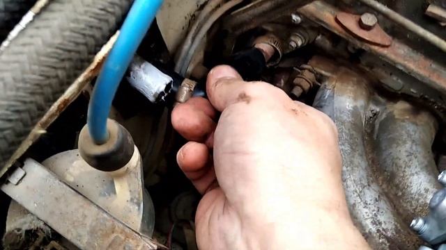 Замена патрубков отопителя Нива 21213.