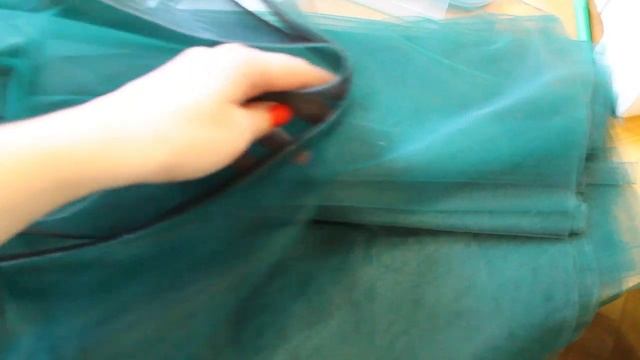 Шьем пышную юбку из фатина используя регилин. Как пришить регилин.