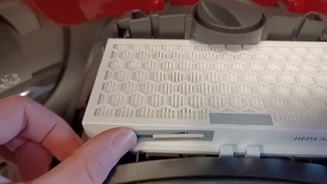Finally Explained! The TWO Miele Vacuum FILTRATION options (AirClean & HEPA)