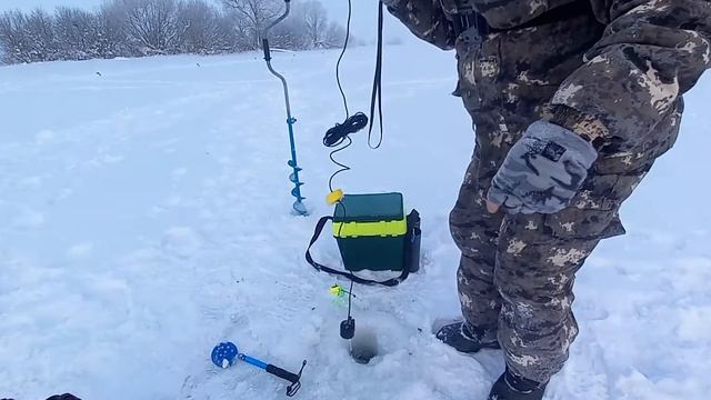 эхолот фишфиндер самый бюджетный эхолот . Обзор эхолота фиш фандер