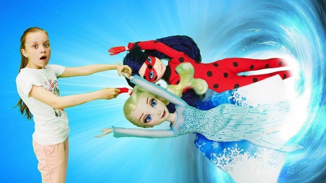 Леди Баг и Эльза Холодное сердце — Видео с куклами, как кукла Леди Баг попала в канализацию