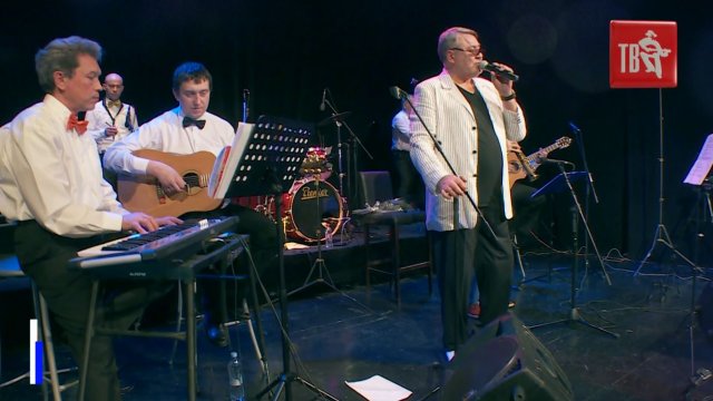 Владислав МЕДЯНИК - НЕ ХОЧУ УЕЗЖАТЬ