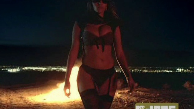 Kanye West - Flashing Lights @ 2008