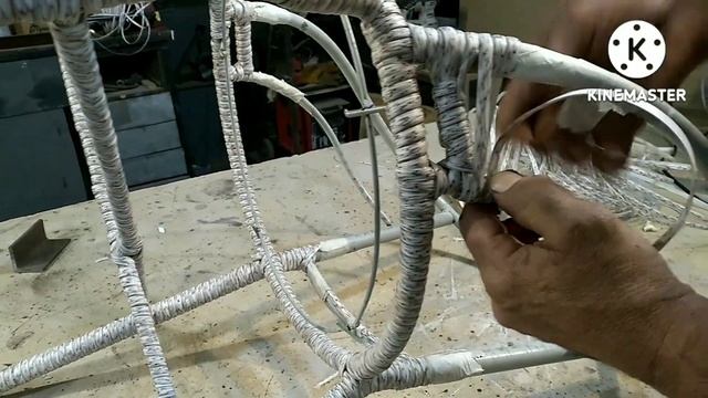 Ремонт кресла из искусственного ротанга