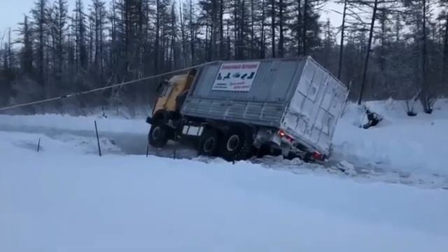 ЗИМНИК севера суровые ДАЛЬНОБОЙЩИКИ на ДОРОГАХ СЕВЕРА
