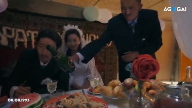 Ұланғасыр Қами - Қызыл раушан. Хит!!! Улангасыр Ками - Кызыл раушан. Клип