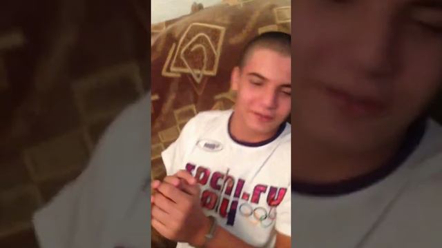 Юська в наручниках