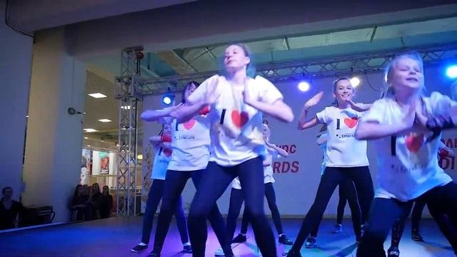 Танцы для подростков в ТС "Созвездие"