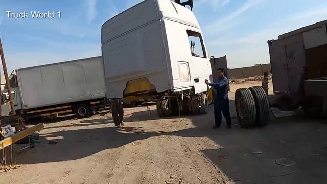 Мастера Пакистана - Восстановление кабины Mercedes-Benz Truck