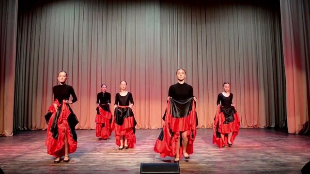 Испанский танец. Фламенко