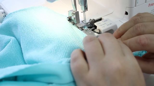 Женский спортивный костюм шью своими руками. Костюм из футера - худи и штаны (Пошив и демонстрация)