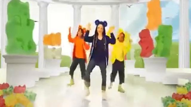 Мишки Гами зарядка на английском.