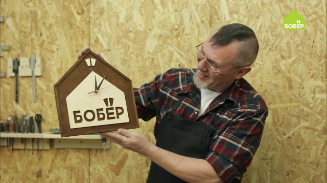Как сделать часы из фанеры в форме дома. Работаем на лобзиковом станке и ленточной пиле. Советы