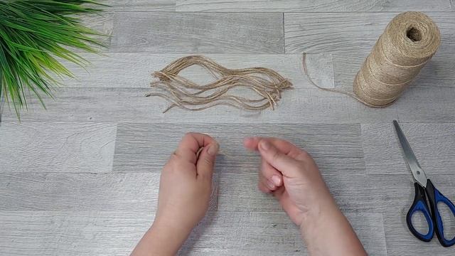 МИЛЫЙ? ЦВЕТОЧНЫЙ ГНОМ? из ДЖУТА своими руками.Поделки из джута. Gnome DIY Jute crafts.