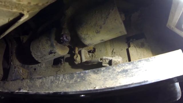 Toyota LandCruiser 200 Что делать если захряс болт KDSS ?