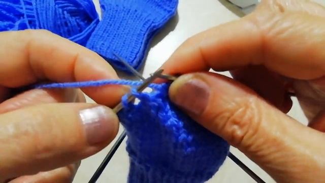 Простые  носочки спицами ( от 0 до 1 года) .Размер 10-12. Подробный мастер класс .#sorts #crochet