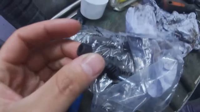 Замена поршня суппорта мицубиси лансер 9