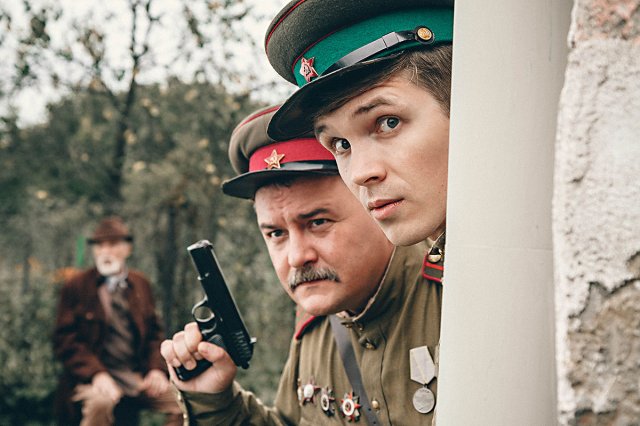 Короткометражный фильм. ЦИРКАЧ Группа советских разведчиков натыкается на карательную экспедицию.
