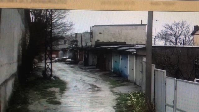 Обвал козырька, гараж разрушился