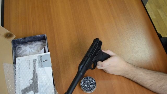 Обзор пневматического пистолета Umarex Browning Buck Mark URX