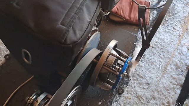 Правильная смазка вариатора на мотособаке! Едет как бешеная!