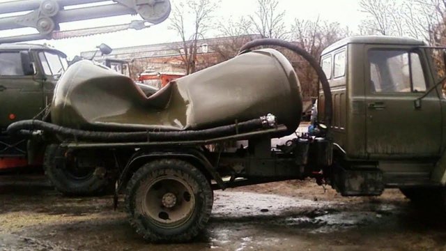 Почему схлопывается цистерна? Ответ прост!!!