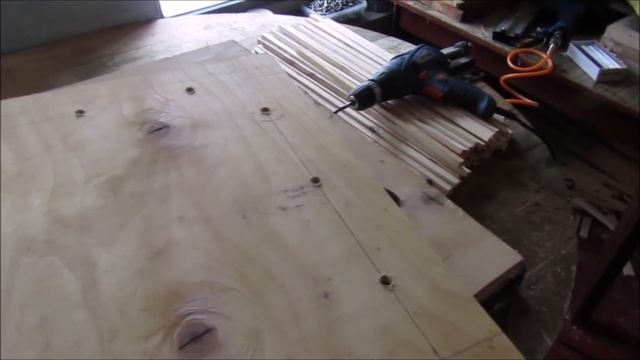 Упрощение изготовления отверстий в разделительной фанере для высокого дна.