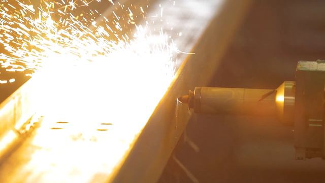 Стан лазерной резки металла