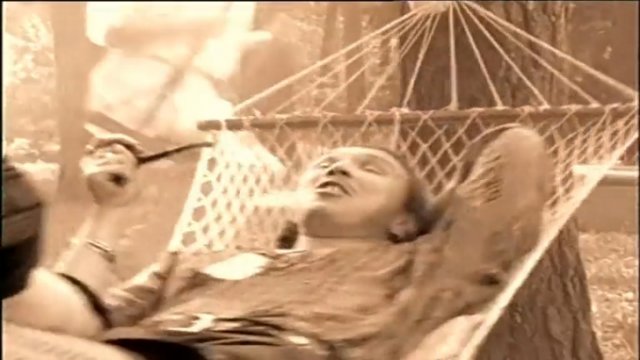 Гарик Сукачев - За окошком месяц май