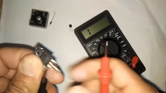 как проверять диод,резистор,дроссель и транзистор мультиметром