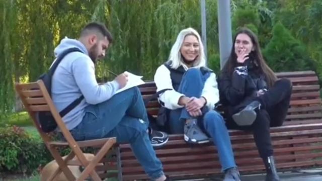 Разыграл