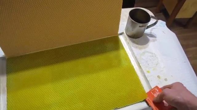 Производство вощины дома , матрица "Листопад"