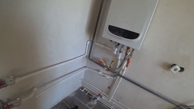 Установка и обвязка газового котла Navien своими руками