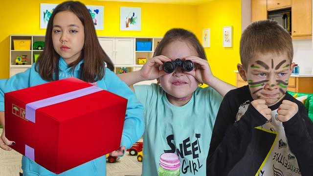 Мы следим за Машей, какой сюрприз нас ждёт? /Сериал Анютка малютка