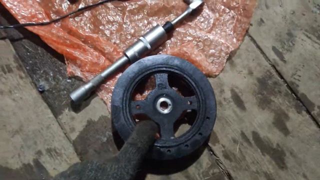 Замена сальника коленвала на ДВС 1NZ-FE, Toyota PROBOX.