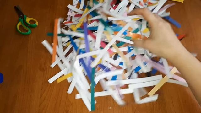 Новогодняя гирлянда I Цепочка из цветной бумаги