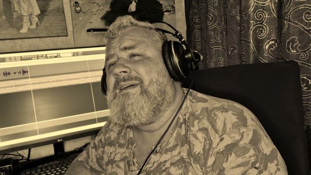 #сезонконтентаRUTUBE ОСЕННЯЯ РОСА (Костя Голд кавер)