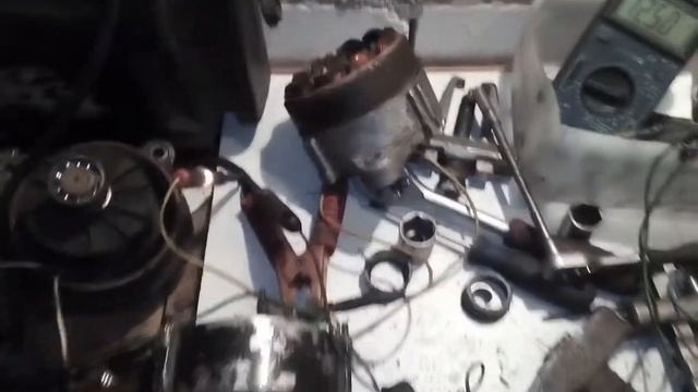 Генератор МТЗ  разберём, посморим поремонтируем и проверим реле регуляторы