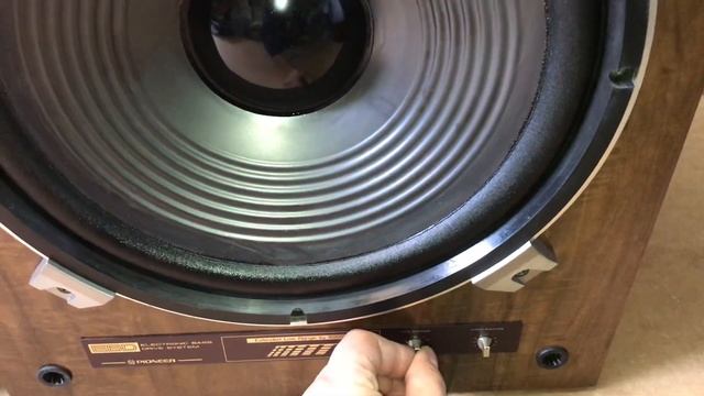 Pioneer S-9500 Обзор