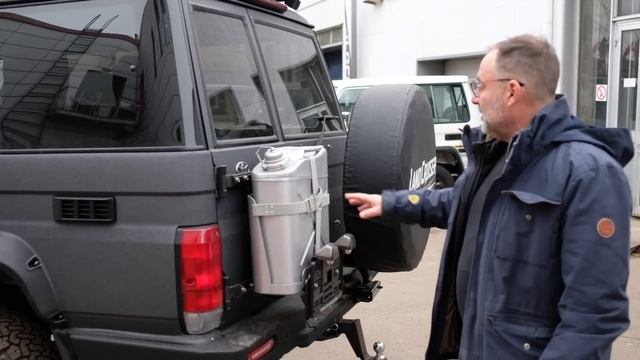 Toyota Land Cruiser 76. Машина на все времена!