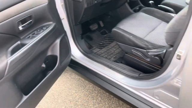 Mitsubishi Outlander с пробегом 220тыс 2.0/вариатор, проблемы и недостатки
