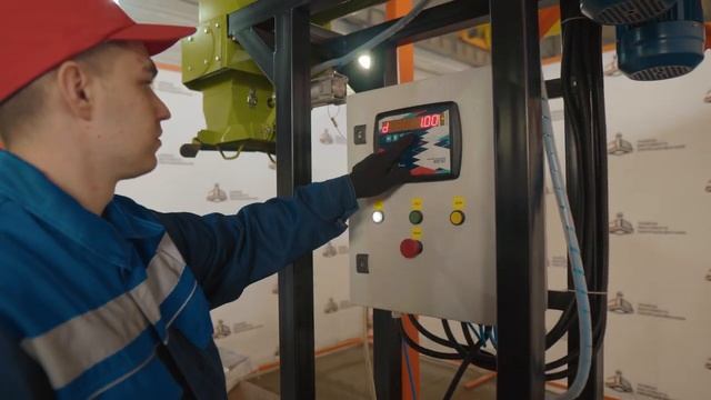 Шнековый весовой дозатор для сыпучих продуктов ДФСМ-5-50