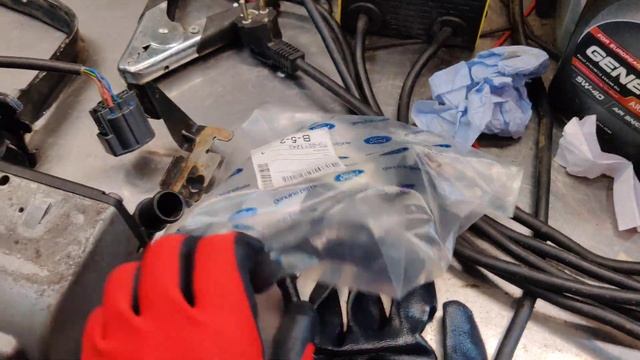 Установка штатного программируемого предпускового подогревателя eberspacher Ford Focus 3